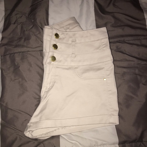 Charlotte Russe Pants - SOLD‼️ tan khaki shorts